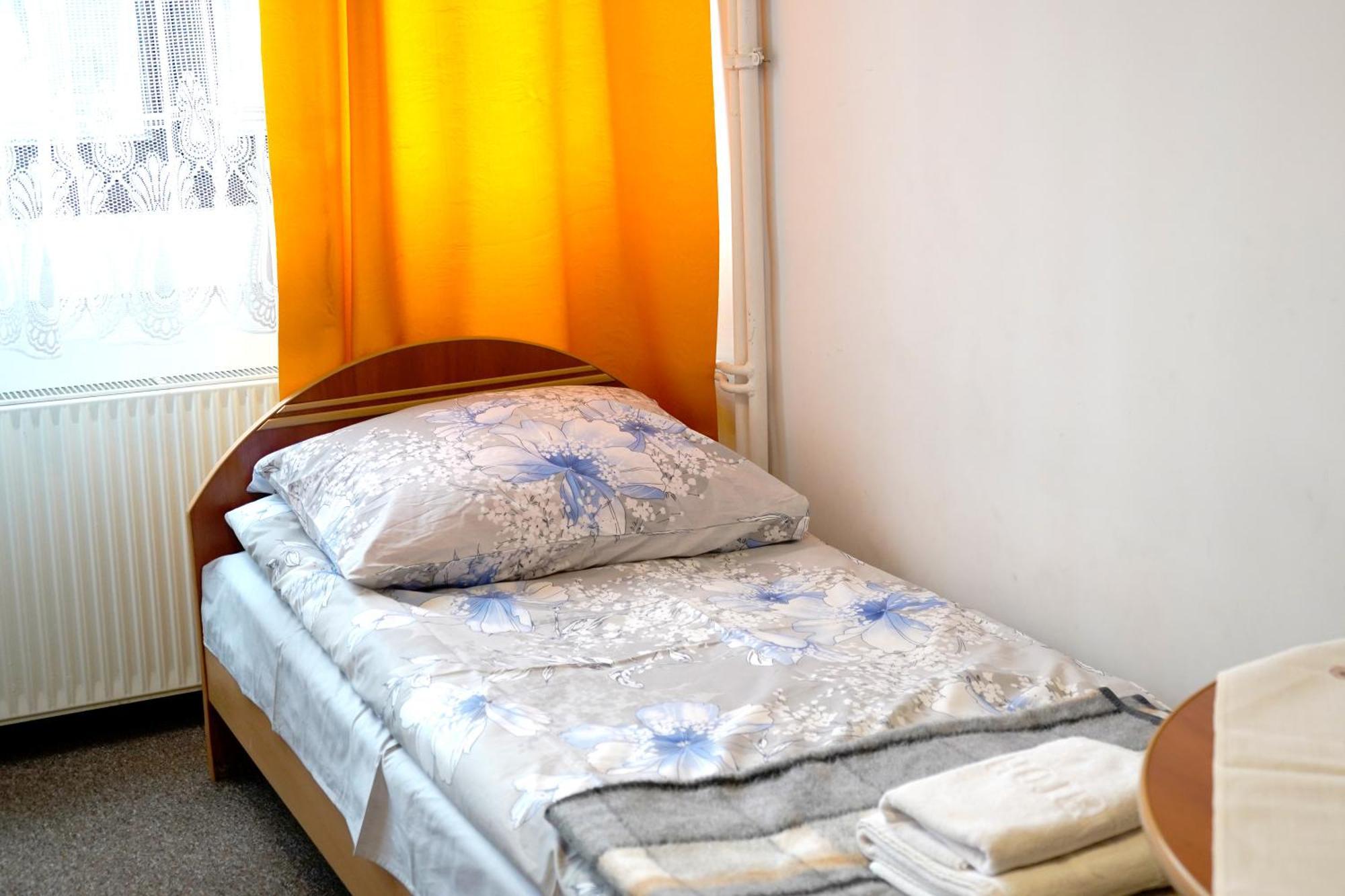 Dom Studencki Zodiak Hostel Wrocław Kültér fotó